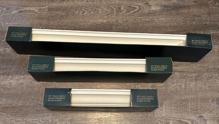 Set of wooden shelves 