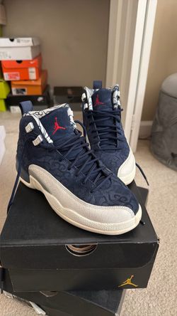 Air Jordan 12 retro(international flight) size 4.5Y
