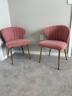 Stylish beautiful chairs (2)