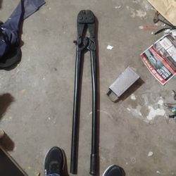 4 Ft Bolt Cutters  60 Obo