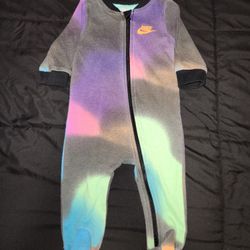 6 Months Nike Sleep N Play 