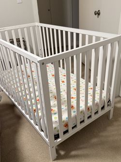 Crib Adjustable Height 