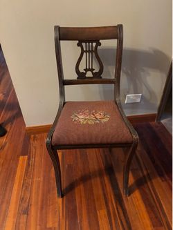 Vintage Mahogany Duncan Phyfe Style Harp Back Side Chair Maroon Needlepoint Seat