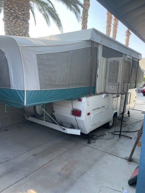 Pop Up Camper