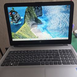 Laptop HP 15-ay0 Series