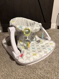 Fisher-Price Portable Sit-Me-Up Floor Seat