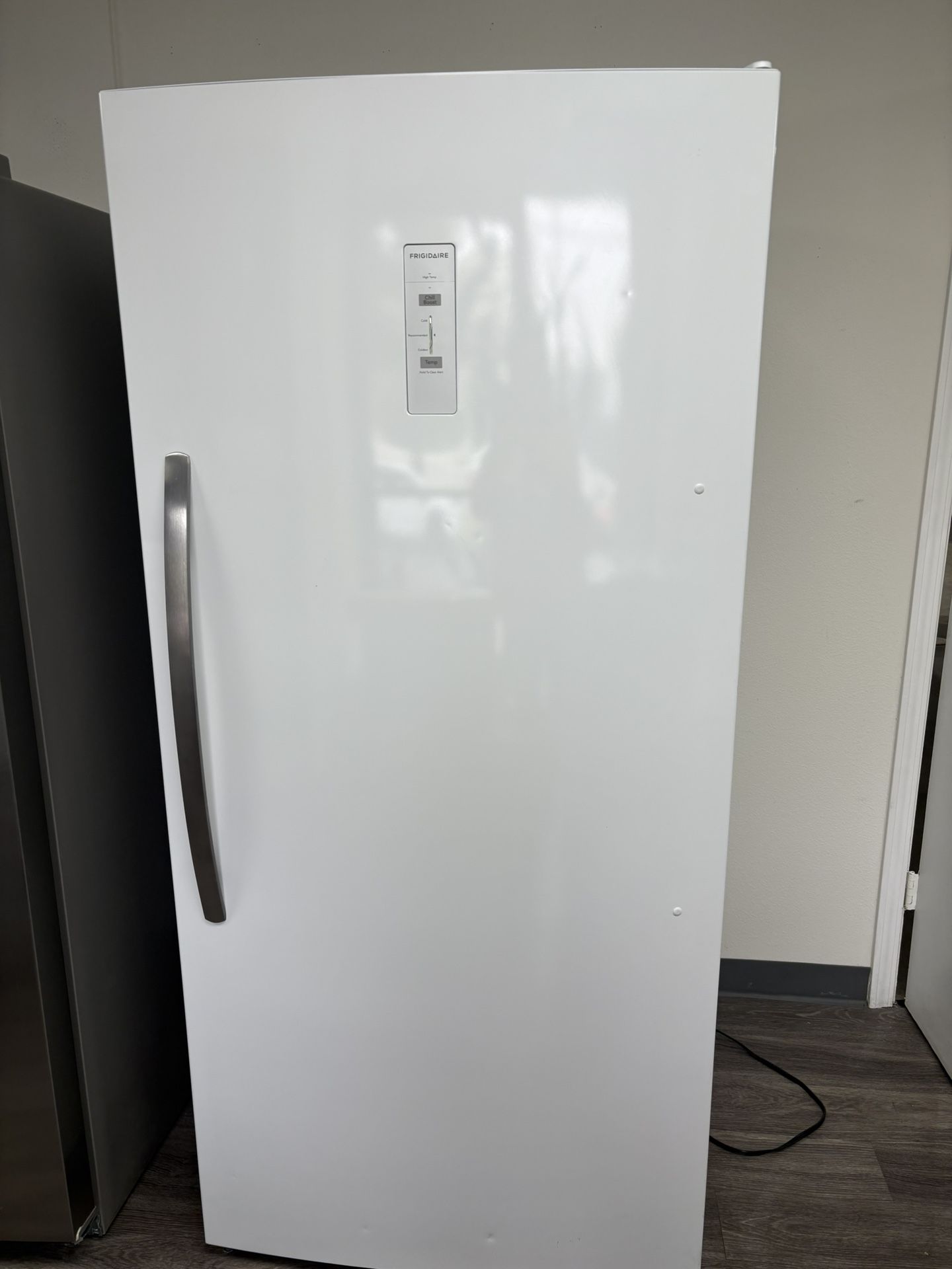 Frigidaire Upright Single Door Refrigerator