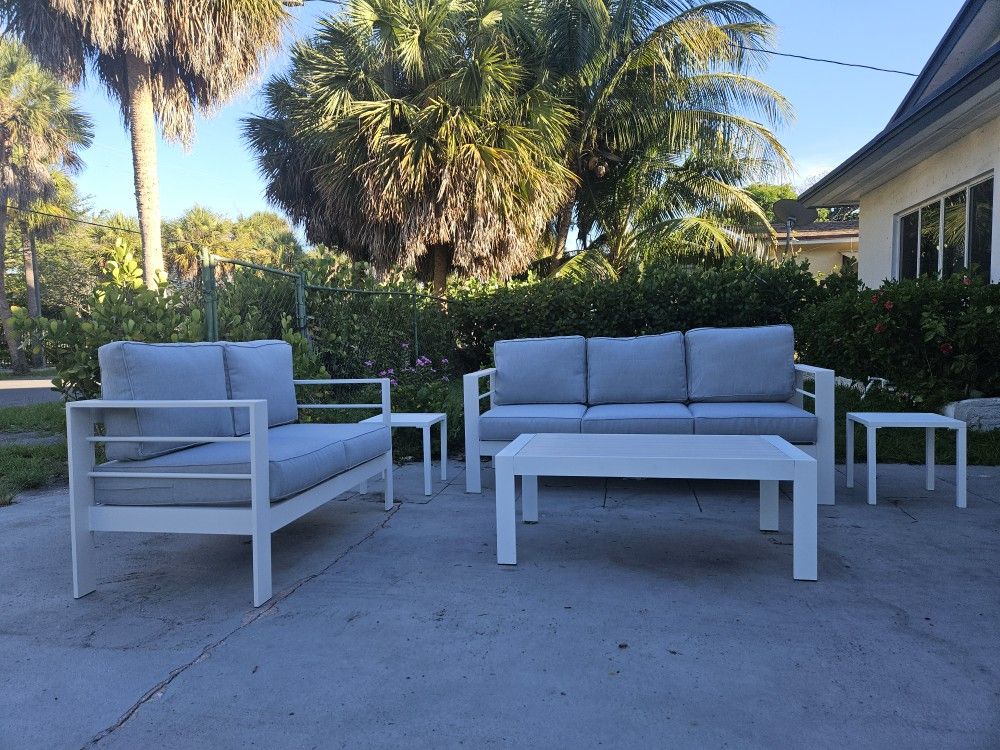 New And Assembled Aluminum Patio Set