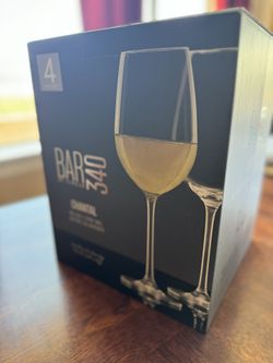Wine Glass Set