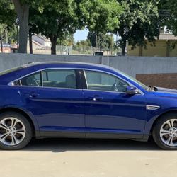 2015 Ford Taurus