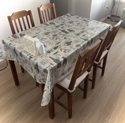 Rectangular Wood Dining Table with 4 Chairs