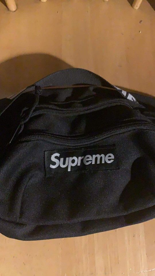 Supreme Fanny Pack