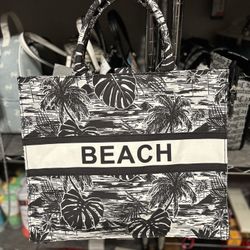 Canvas Tote Bags. New With Tag 