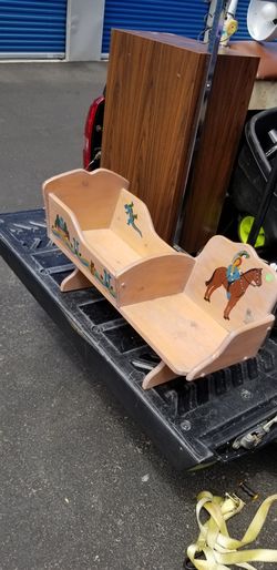 Kids baby crib and seat for play