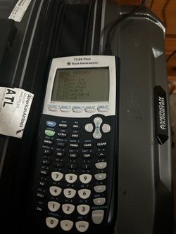 Texas Instruments Ti-84 Plus Graphing Calculator w/4 new Batteries