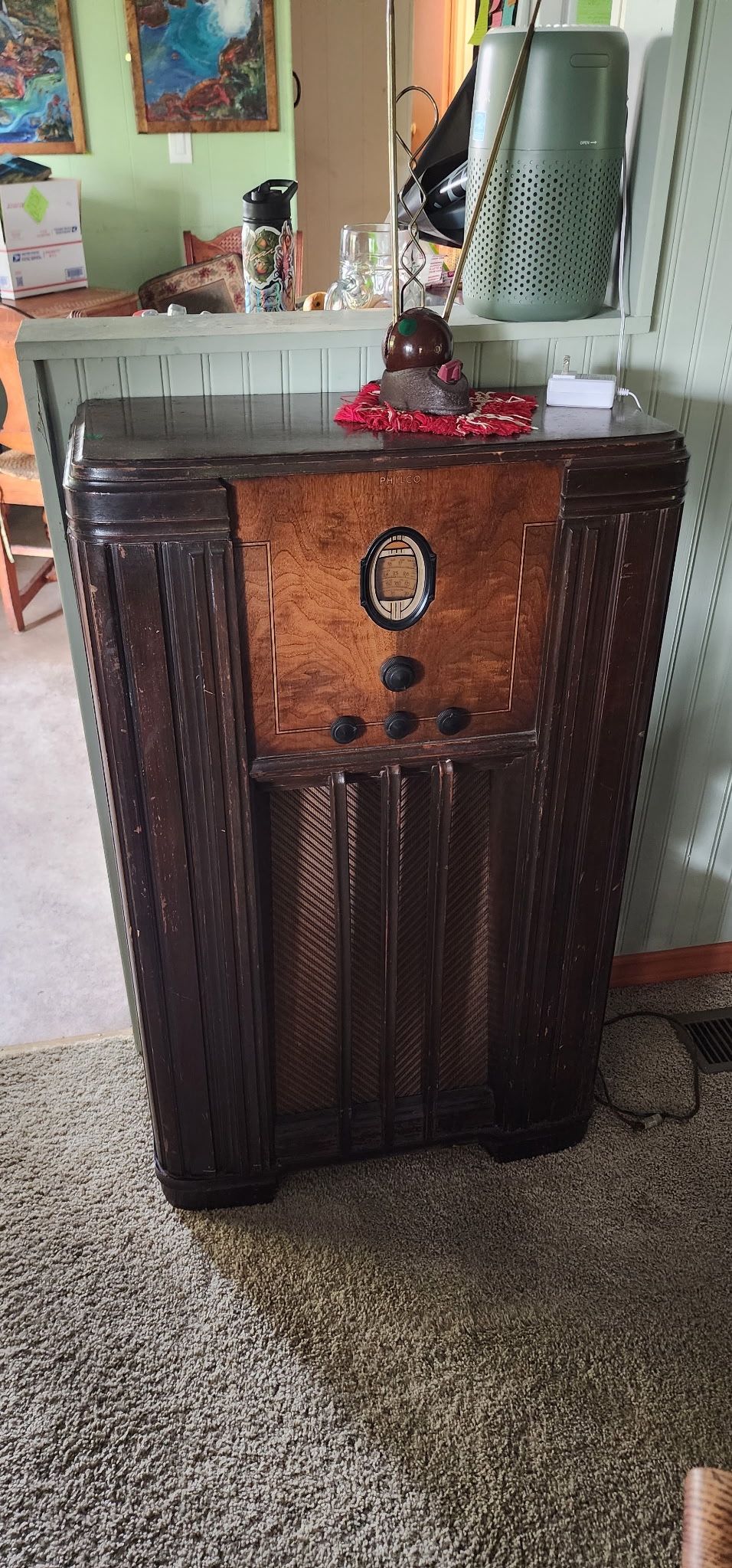 Vintage Philco Floor Model Radio