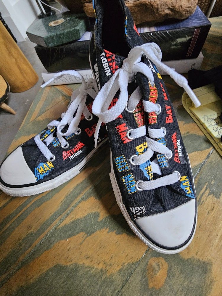 Batman Anniversary Colab With Converse Kids Size 3