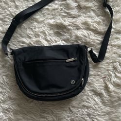 Lululemon Festival Crossbody 