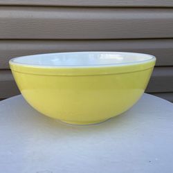 Vintage Pyrex Milk Glass Primary Yellow Bowl