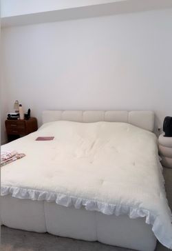 King bed