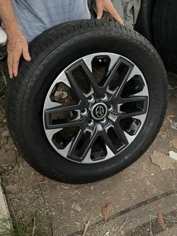 Toyota Tundra 20” Rims And Tires 