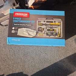 Freedom, 9 peace craftsmanship, set tools.
Original $70, only $15 Now