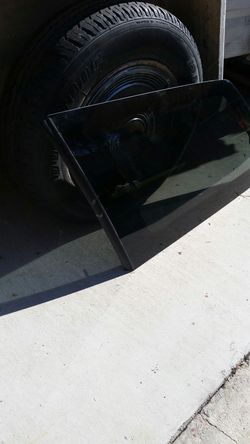 Quarter glass ventana for Toyota sienna