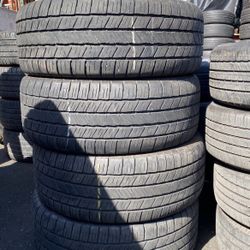 275/55 R20 Marca Goodyear En Perfectas Condiciónes De Vida