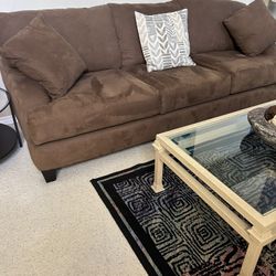 Living/Family Room Couch & Love Seat ( Need Them Gone By 5/10)