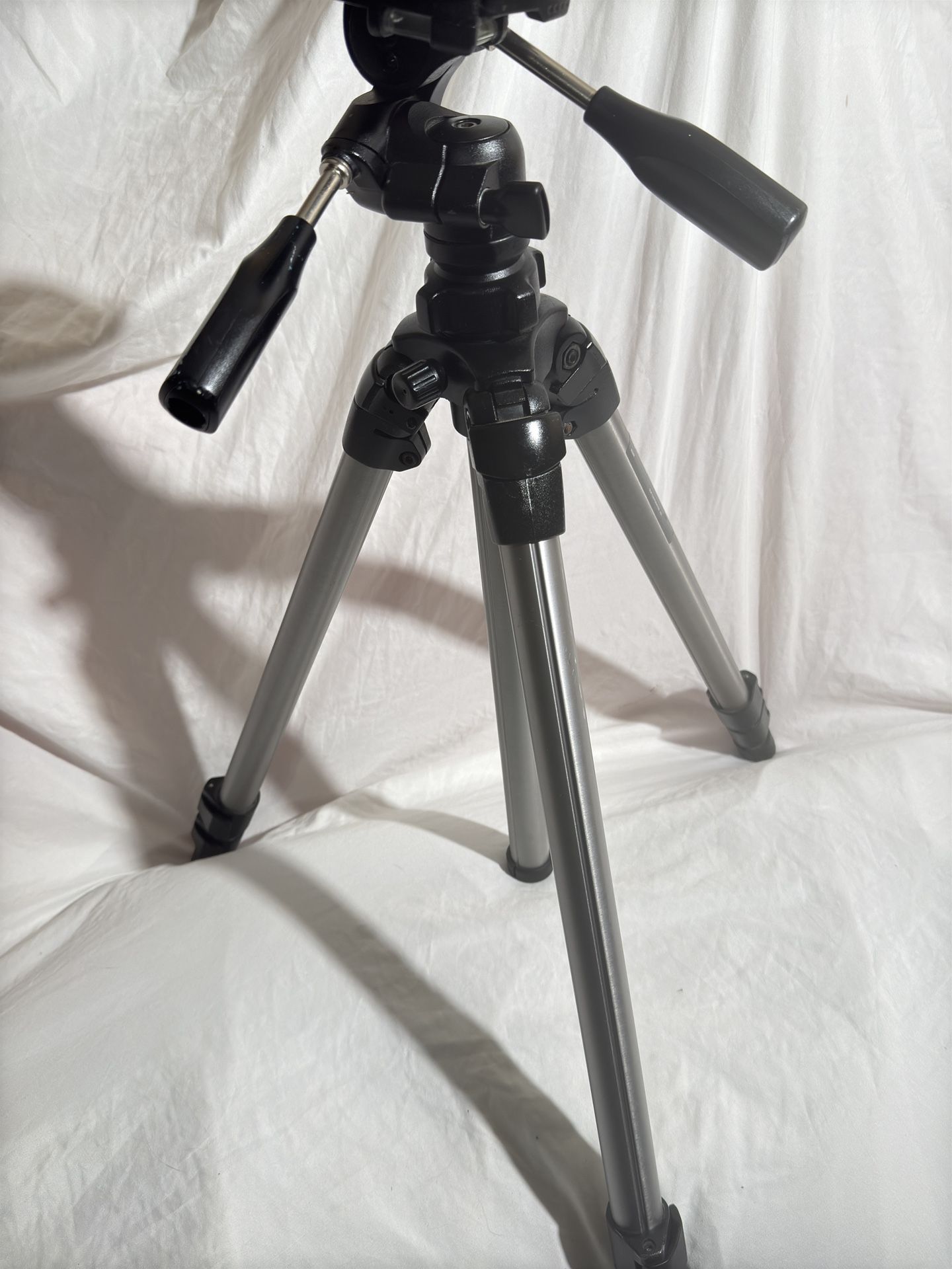 SLIK Pro 700DX Camera Tripod