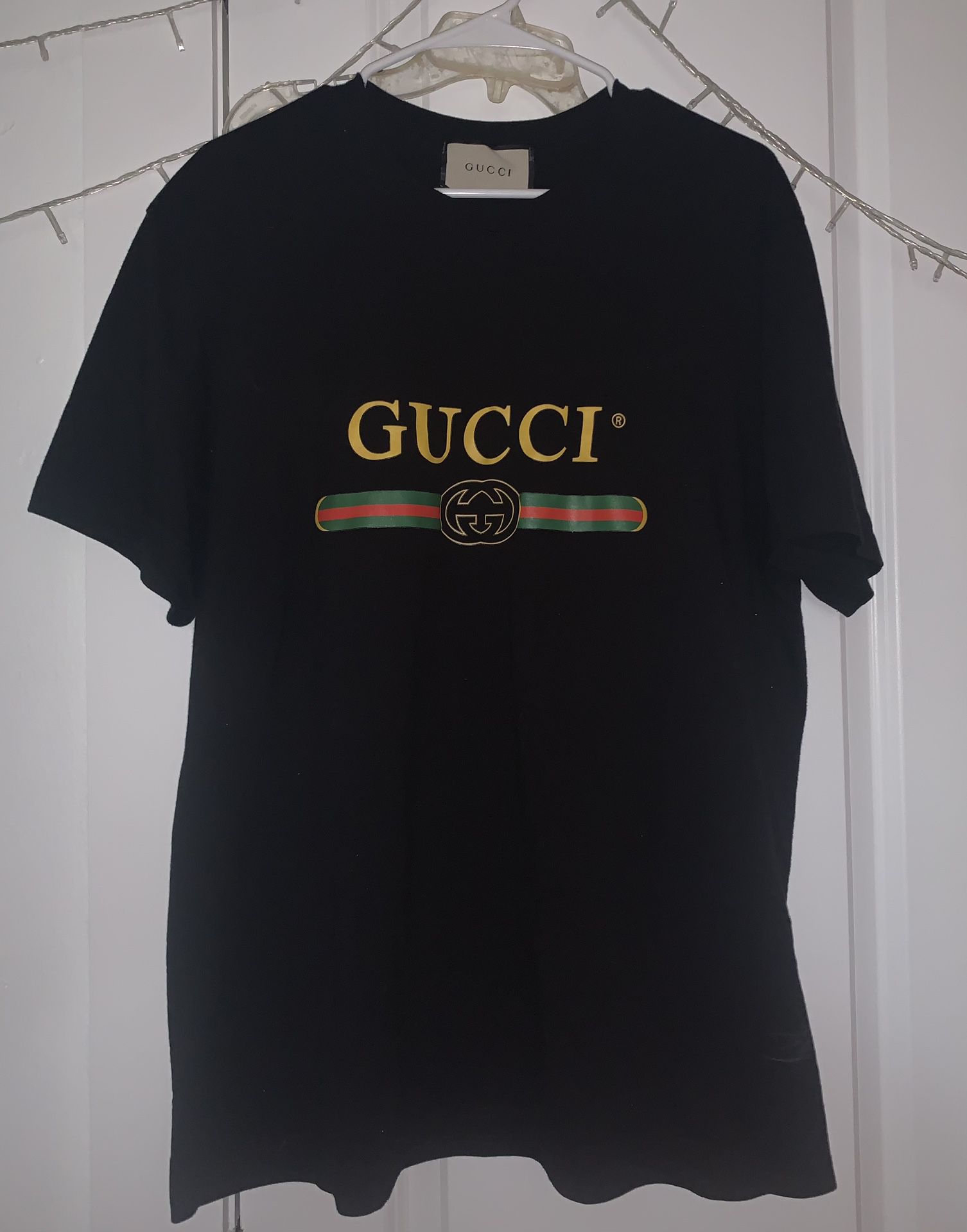 Gucci T-Shirt XL for Sale in Staten Island, NY - OfferUp