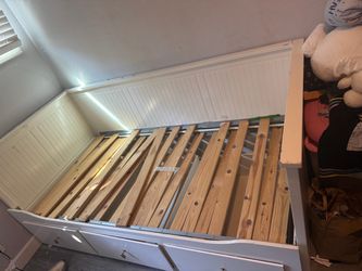 Full Size Trundle bed with drawers