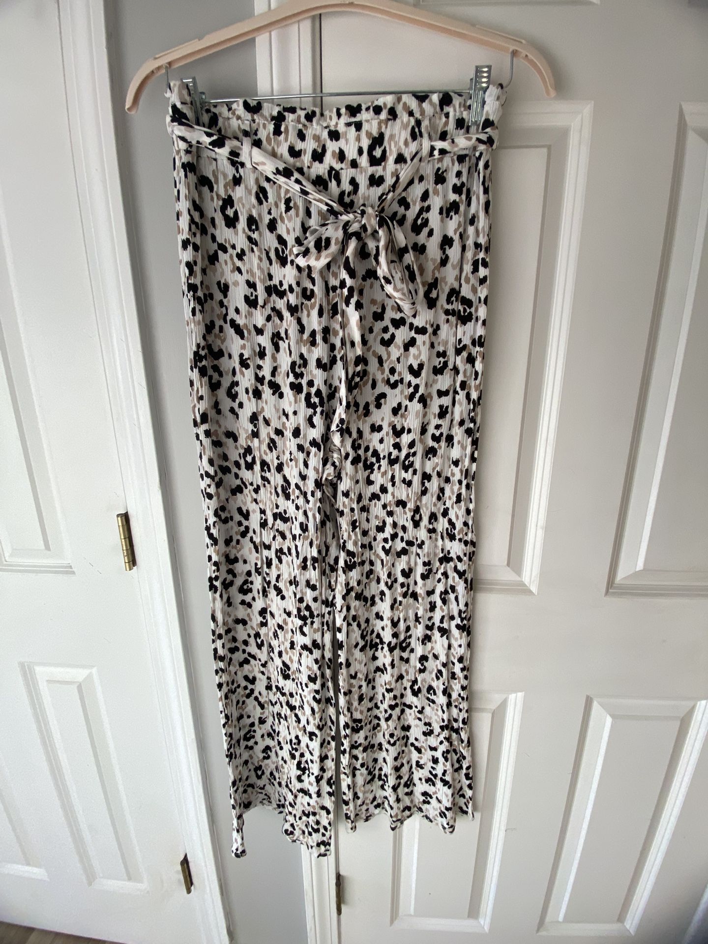Mi Ami Animal Print Flowy Pants