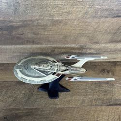 Diamond Select Art Asylum Star Trek U.S.S. Enterprise NCC-1701-E Electronic Ship