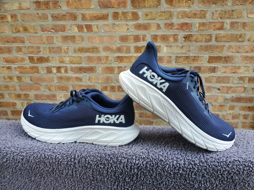Hoka Arahi 7 Men Sneakers US Size 10.5D Blue NEW
