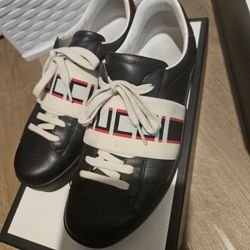 Mens Gucci Sneakers Size 9