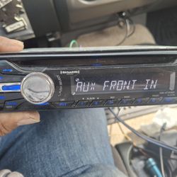 STEREO SONY CD AUX GOOD CONDICIÓN ABLO ESPAÑOL 