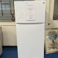 Apartment Size Refrigerator With Top Freezer, 14.6 Cu”