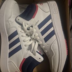 ADIDAS MID K HOOPS  Size 6Y