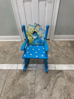 Kid sturdy wood rockers chair/ selling as is
