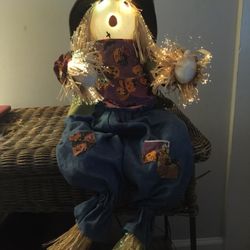 Light Up Scarecrow