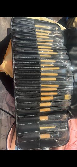 Brushes for makeup