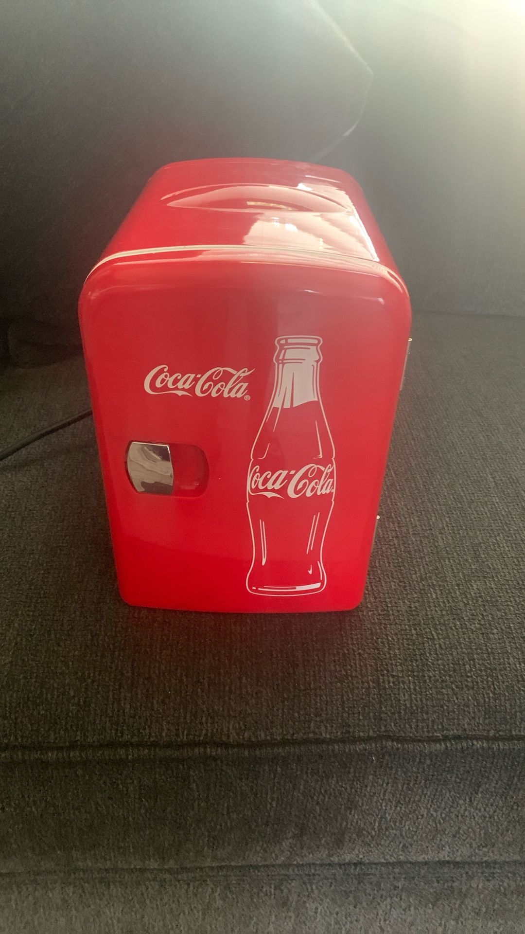 Mini fridge