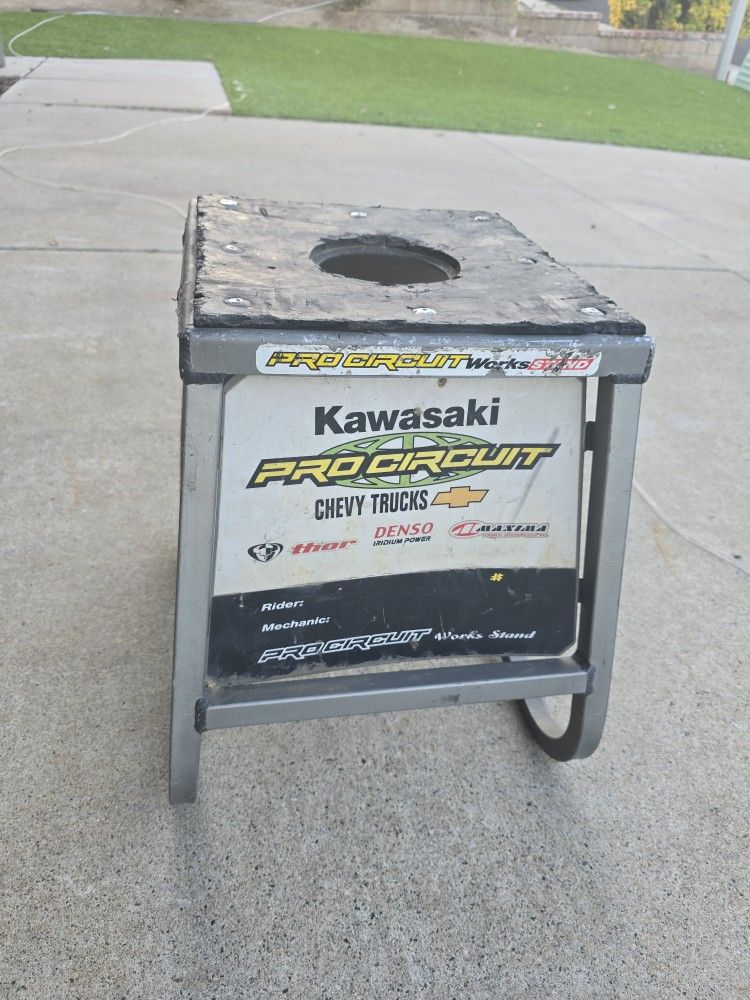 Motorcycle Stand