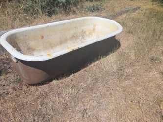 Clawfoot Tub