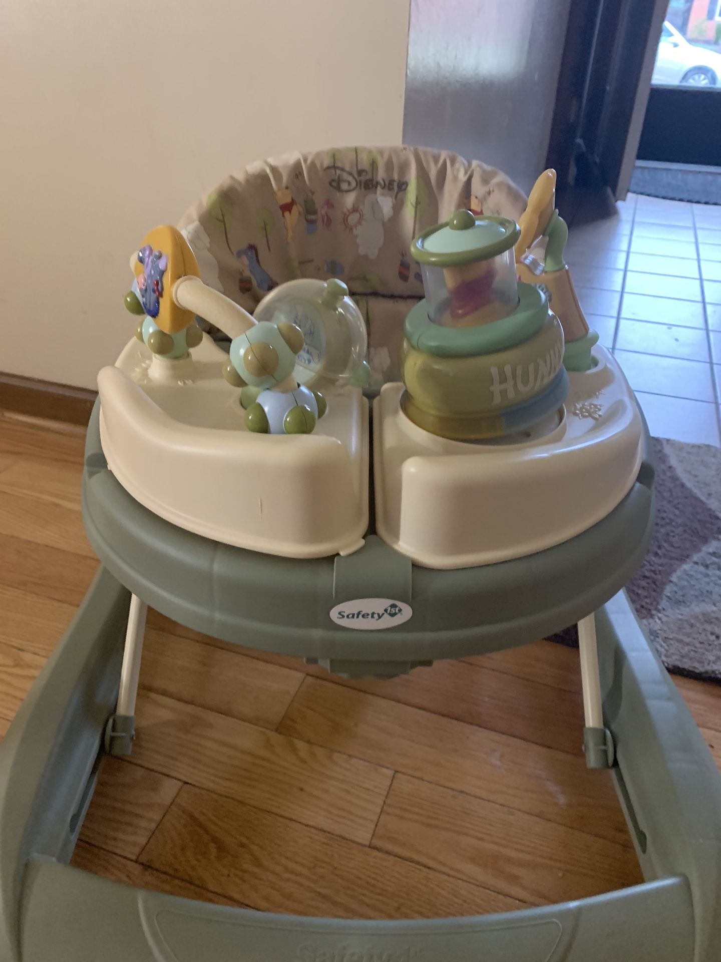 Walker .push Walker.crib