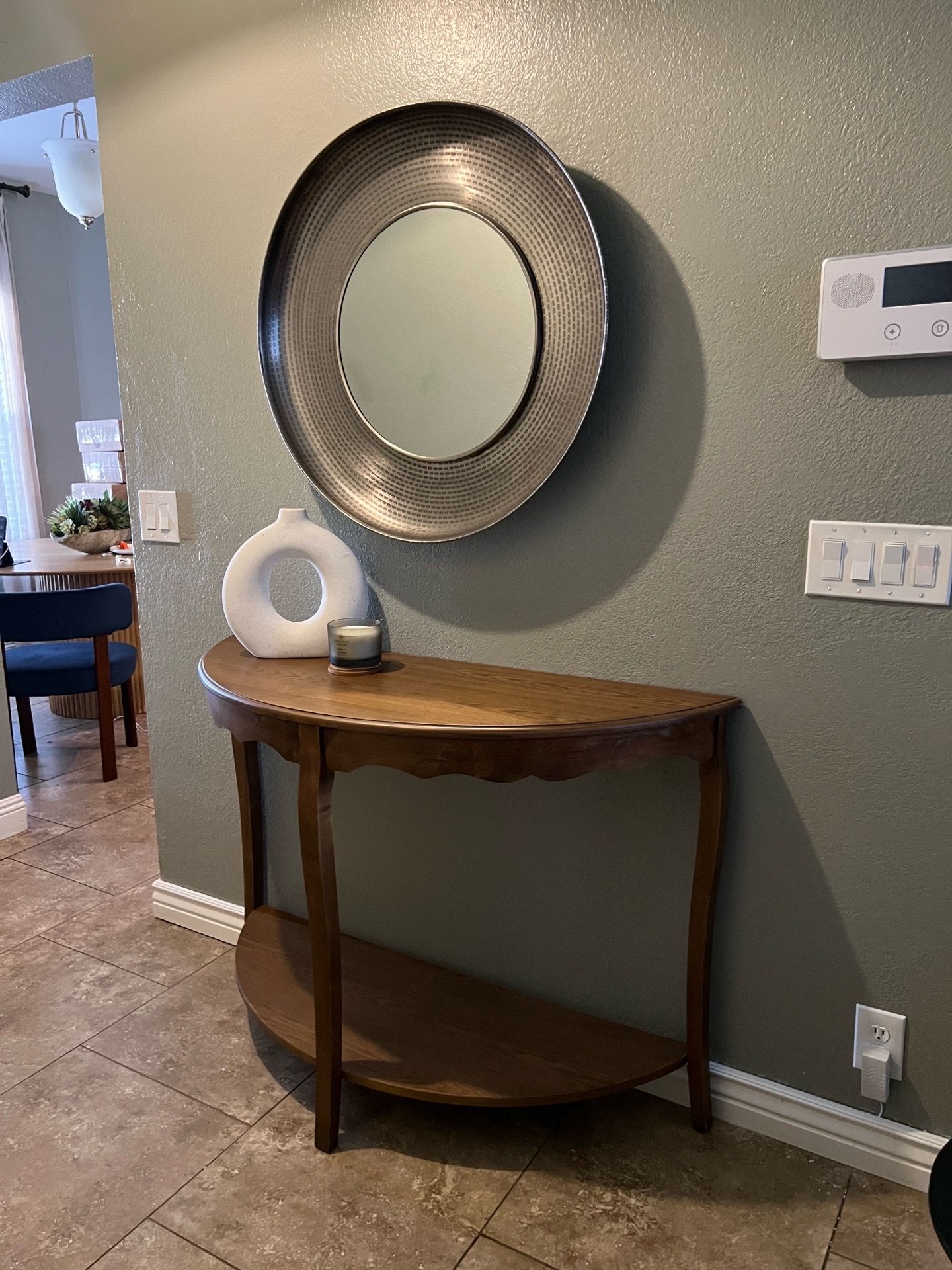 SAFAVIEH Christina Firewood Console Table and mirror