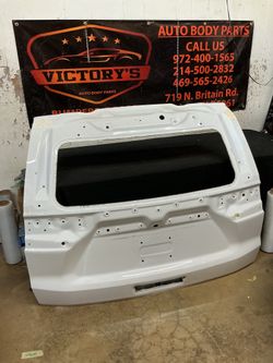 CHEVY TAHOE/SUBURBAN/GMC YUKON 2021-2024 TAILGATE SHELL OEM