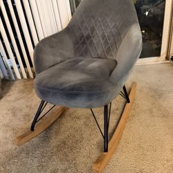 Rocking Chair | RC Willy 