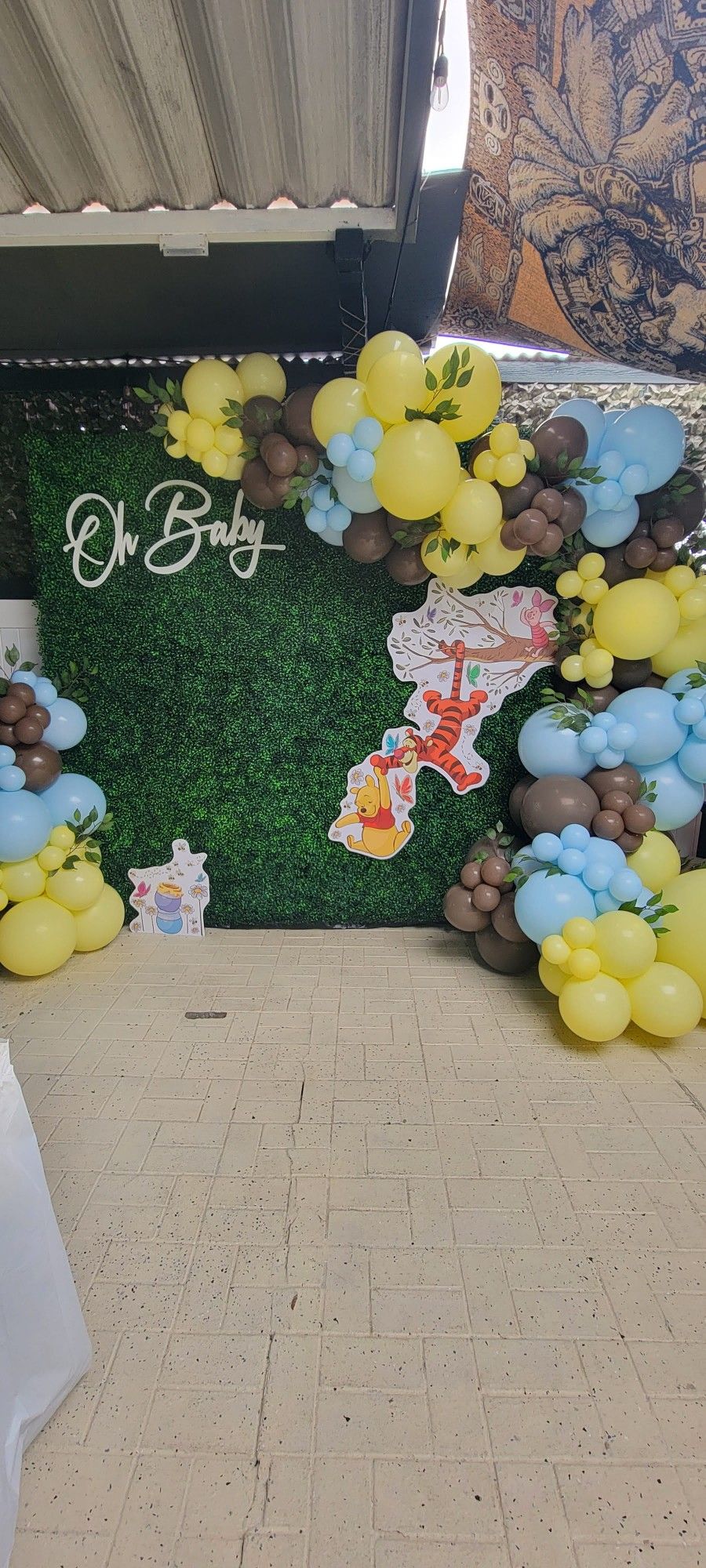 Baby Shower Characters Backdrop Balloons